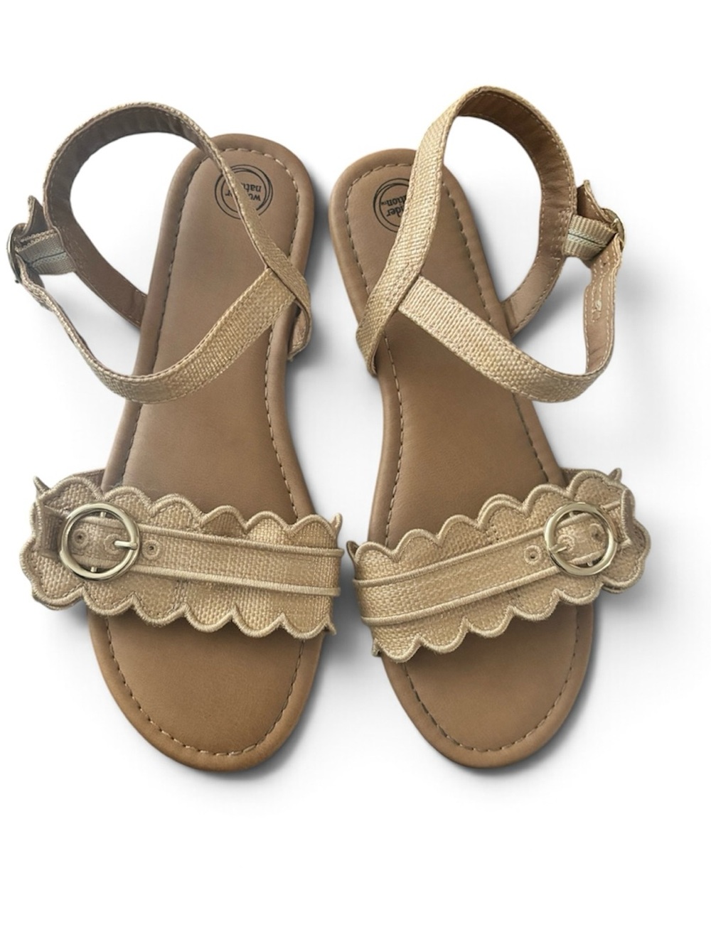 Wonder Nation Gold Scalloped Strap Sandals for Kids size 3